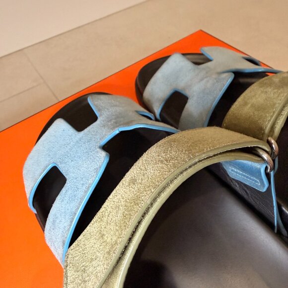 AUTHENTIC HERMES- Chypre Sandal Blue Cameo Vert Celadon Green Strap Slide - Picture 10 of 16